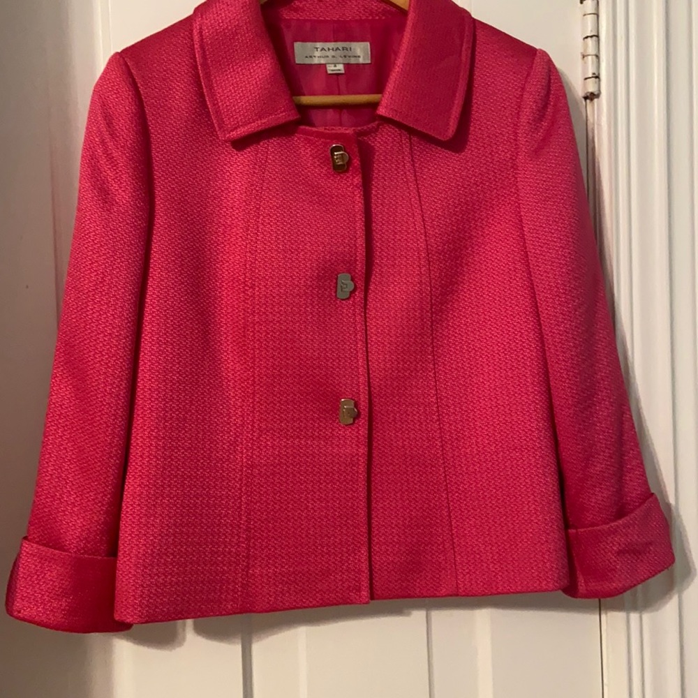 Tahari blazer in pink 4